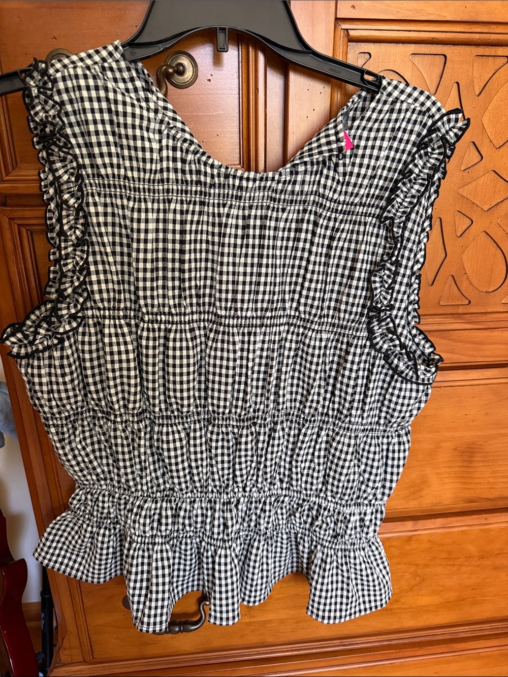 Adorable Vince Camuto Black & White Gingham Ruffle Tank